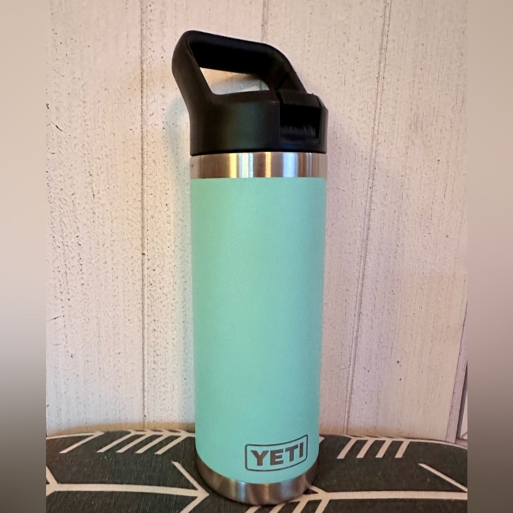 Yeti Cup with Straw Top